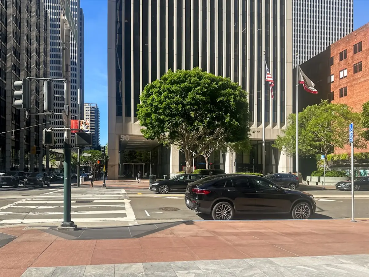 50 California Street private offices in San Francisco