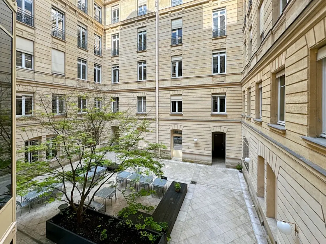 32-34 Avenue Kleber, Paris