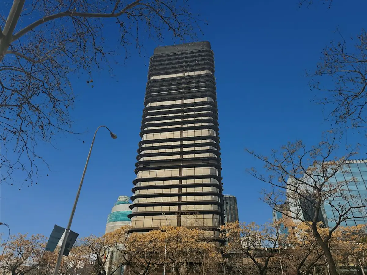 Paseo de la Castellana 81 private offices in Madrid