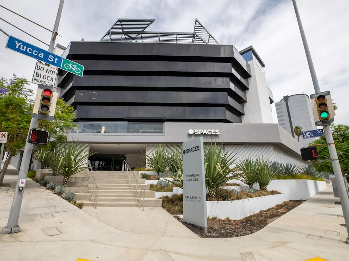 Hollywood Entertainment & Production Center private offices in Los Angeles