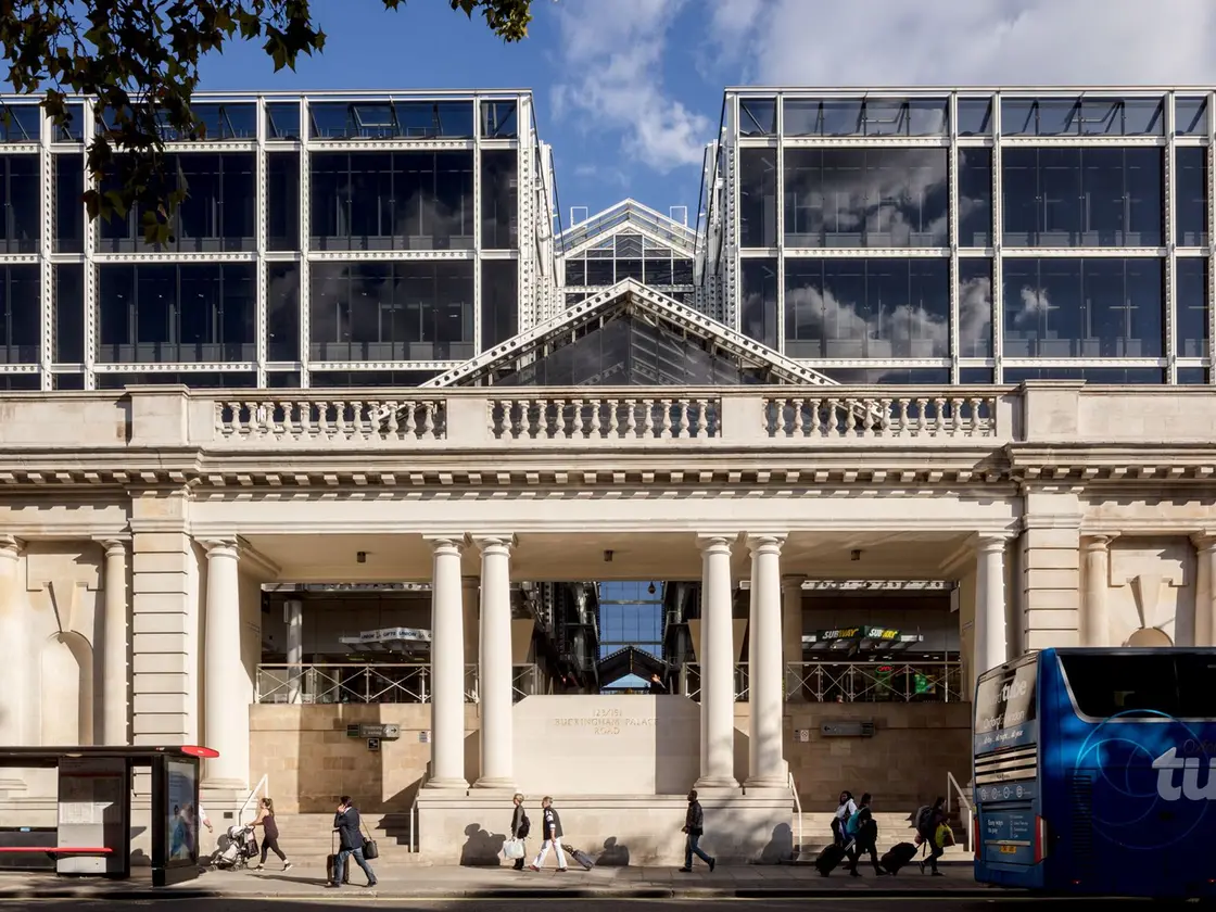 123 Buckingham Palace Road, London