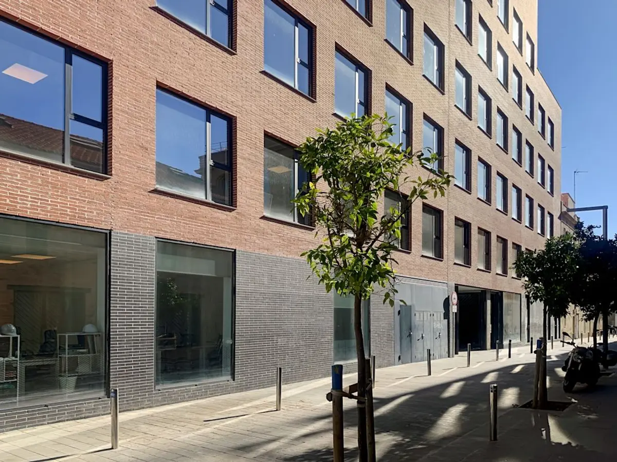 Mas de Roda 6-14 private offices in Barcelona